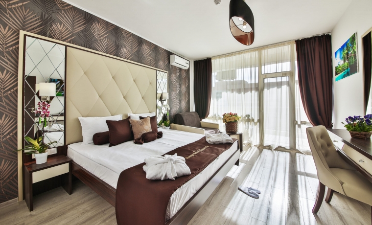 Двуспален Делукс Суит